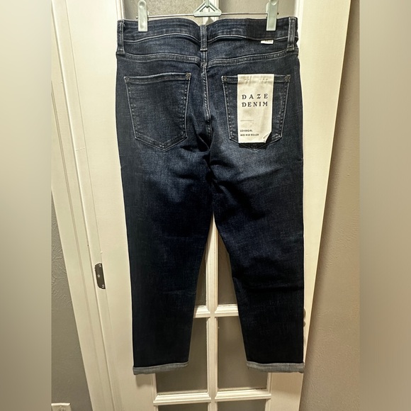 NWT DAZE DENIM The Lovergirl Roller Jean - Picture 12 of 15